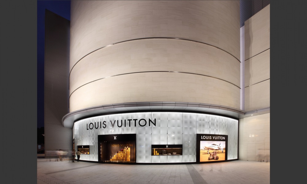 Louis Vuitton Landmark - DCMSTUDIOS