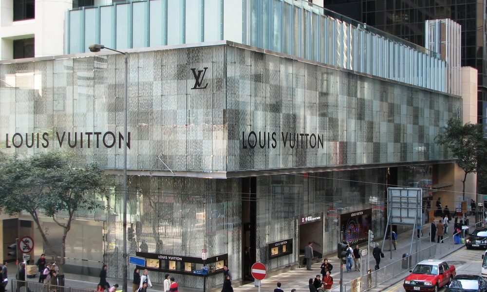 Louis Vuitton onthult gerenoveerde winkel in Beverly Center